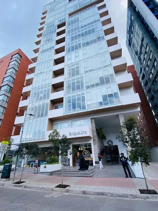Apartment Gold & Black, Premiere Suite And Pool, Sector Carolina Quito Ecuador
